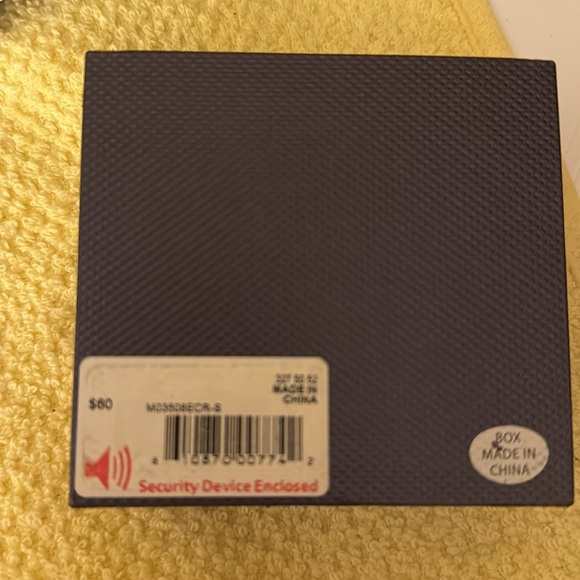 Swarovski Crystals Fine Silver Plated Studs Set - Picture 6 of 9